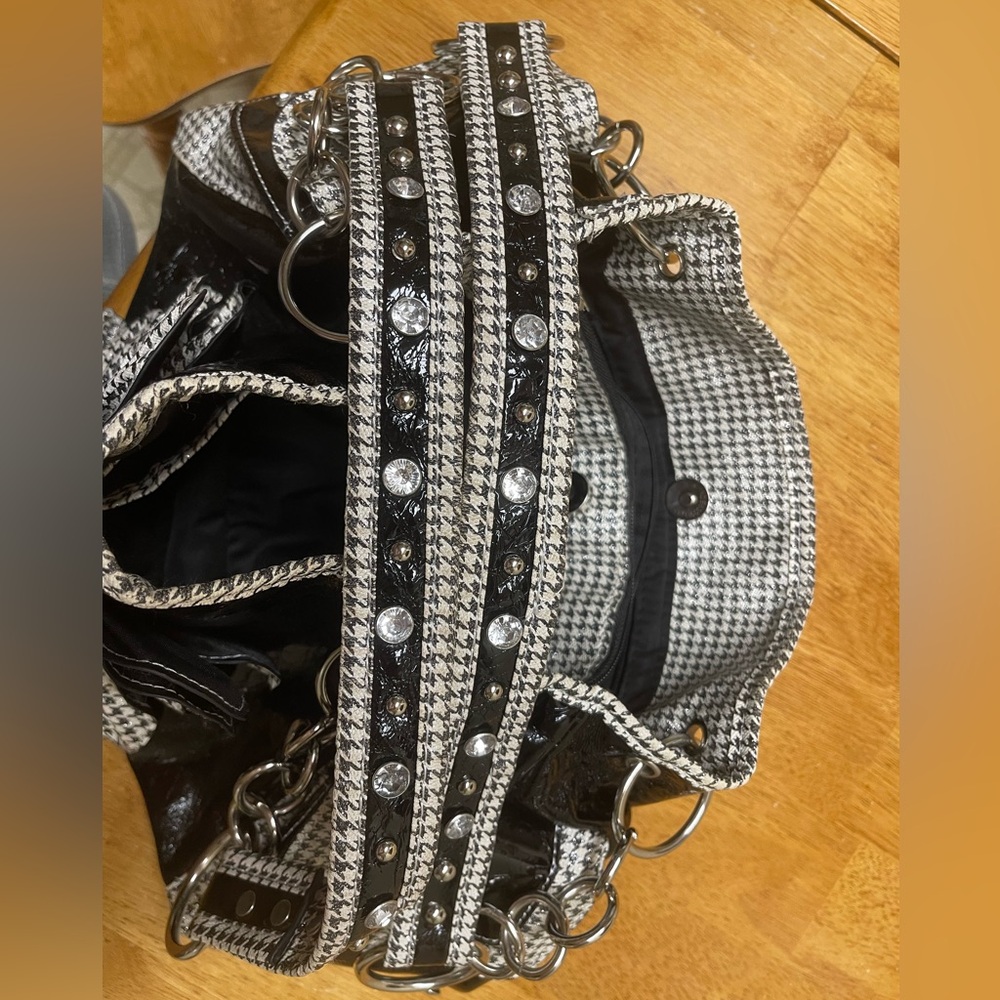 Black & White Women's Handbag - Picture 4 of 7